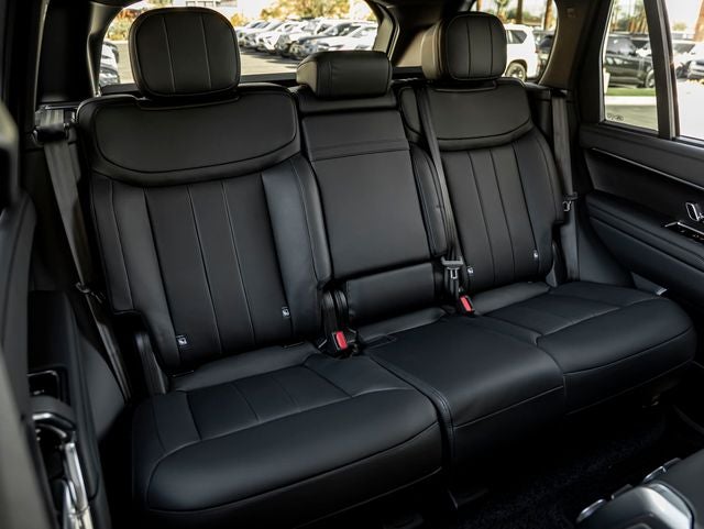 2026 Land Rover Range Rover SE