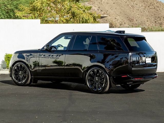 2026 Land Rover Range Rover SE