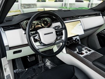2023 Land Rover Range Rover SE