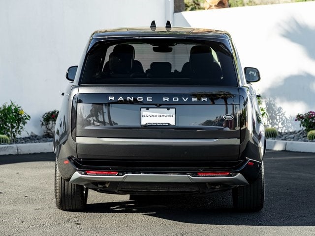 2023 Land Rover Range Rover SE