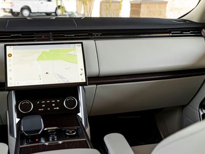 2023 Land Rover Range Rover SE