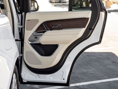 2023 Land Rover Range Rover SE