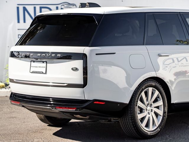 2023 Land Rover Range Rover SE