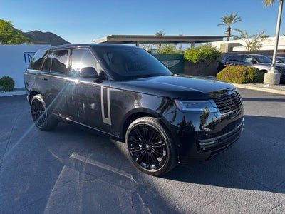 2025 Land Rover Range Rover SE