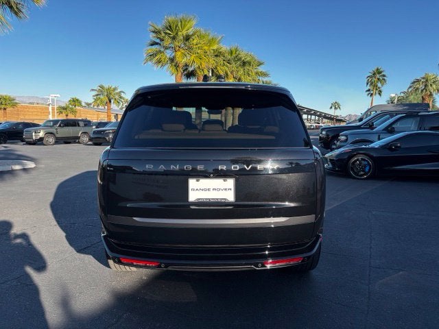 2025 Land Rover Range Rover SE