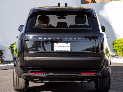 2025 Land Rover Range Rover SE
