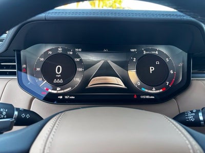 2025 Land Rover Range Rover SE