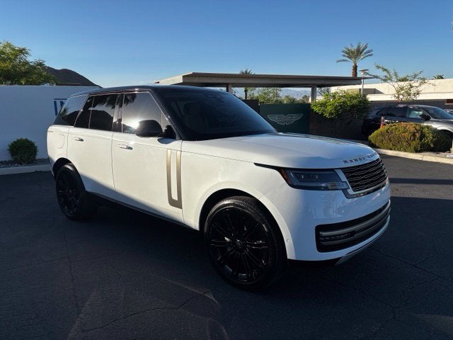 2025 Land Rover Range Rover SE