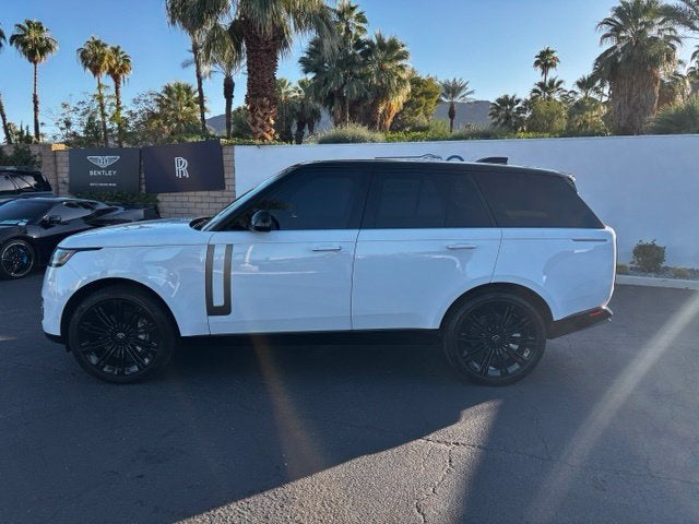 2025 Land Rover Range Rover SE