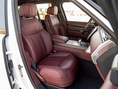 2025 Land Rover Range Rover SE