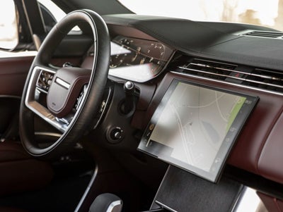 2025 Land Rover Range Rover SE