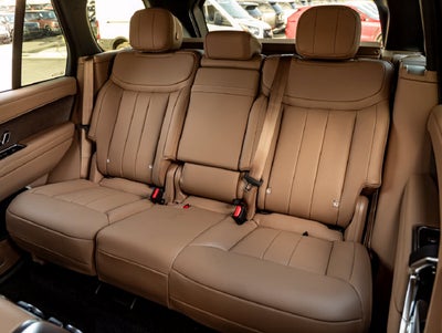 2026 Land Rover Range Rover SE