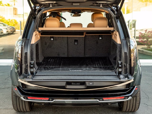 2026 Land Rover Range Rover SE