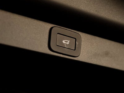 2026 Land Rover Range Rover SE