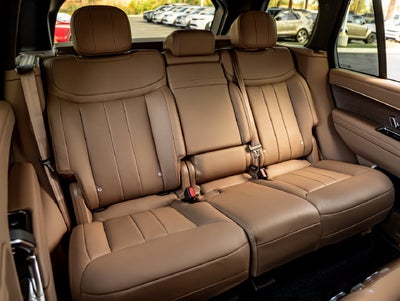 2026 Land Rover Range Rover SE