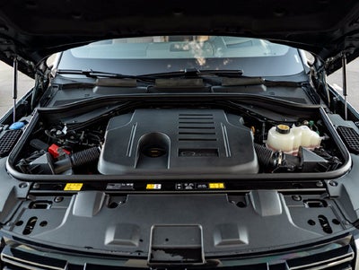 2026 Land Rover Range Rover SE