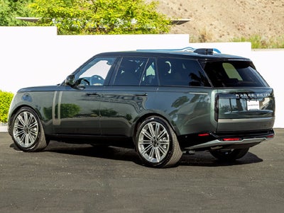 2026 Land Rover Range Rover SE