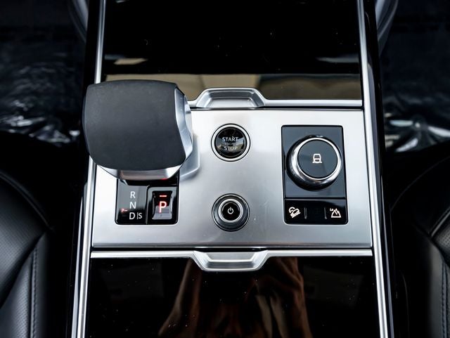 2023 Land Rover Range Rover SE LWB