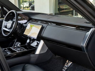 2023 Land Rover Range Rover SE LWB