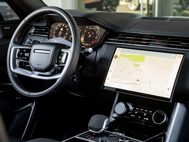 2023 Land Rover Range Rover SE LWB