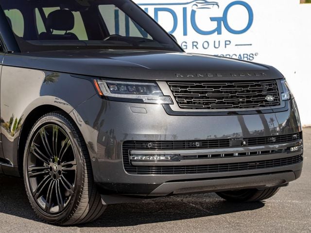 2023 Land Rover Range Rover SE LWB