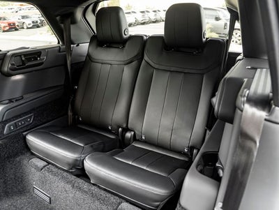 2026 Land Rover Range Rover SE LWB