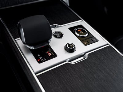 2027 Land Rover Range Rover SE LWB