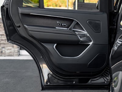 2027 Land Rover Range Rover SE LWB