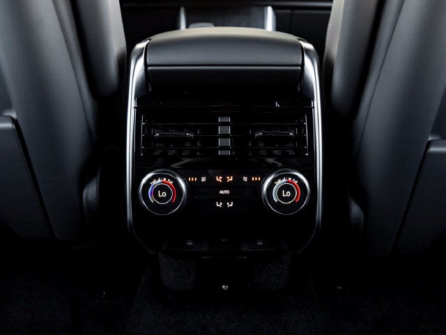 2027 Land Rover Range Rover SE LWB