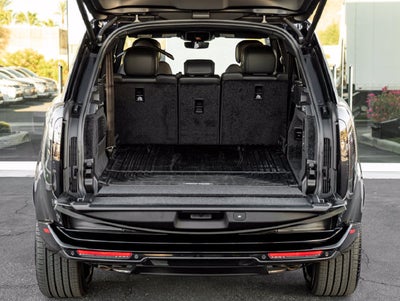 2027 Land Rover Range Rover SE LWB
