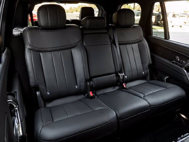2027 Land Rover Range Rover SE LWB