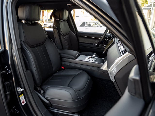 2027 Land Rover Range Rover SE LWB