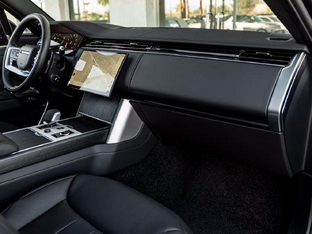 2027 Land Rover Range Rover SE LWB
