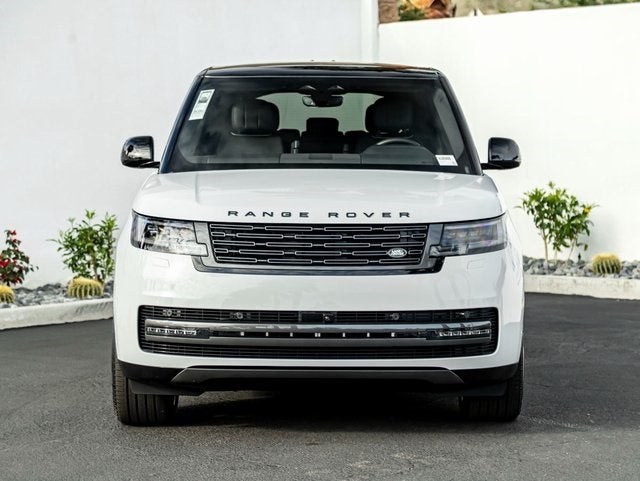 2026 Land Rover Range Rover SE LWB