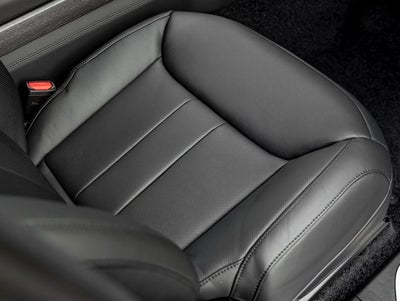 2026 Land Rover Range Rover SE LWB