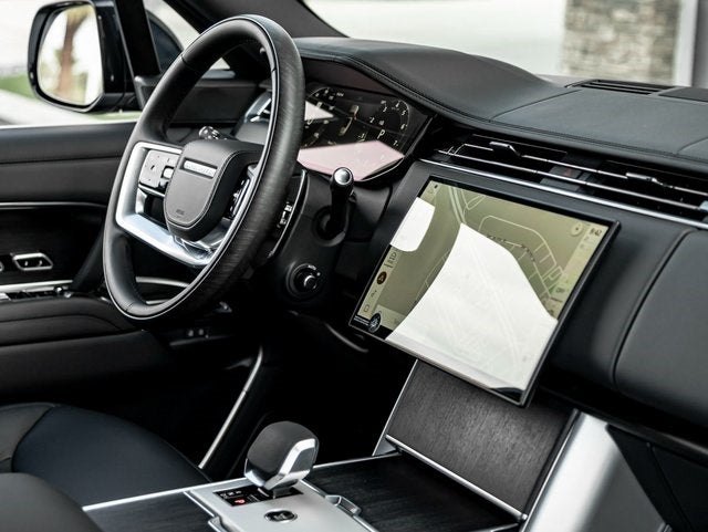 2026 Land Rover Range Rover SE LWB