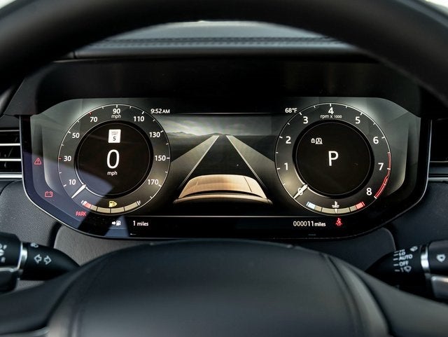 2026 Land Rover Range Rover SE LWB