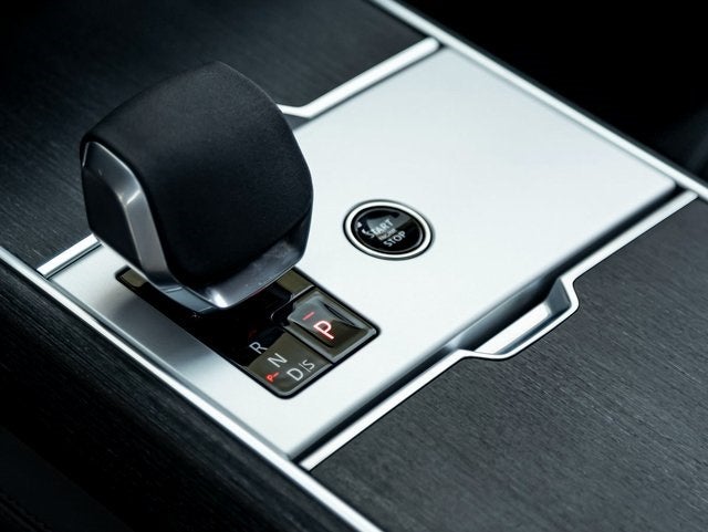 2026 Land Rover Range Rover SE LWB