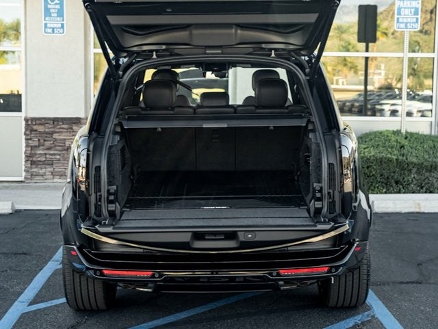 2026 Land Rover Range Rover SE LWB