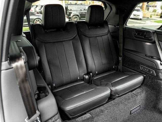 2026 Land Rover Range Rover SE LWB