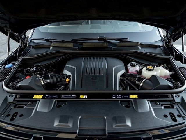 2026 Land Rover Range Rover SE LWB