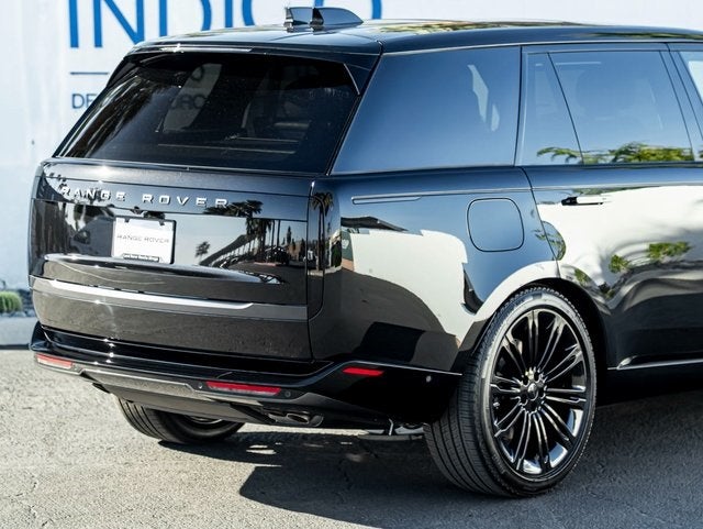 2026 Land Rover Range Rover SE LWB