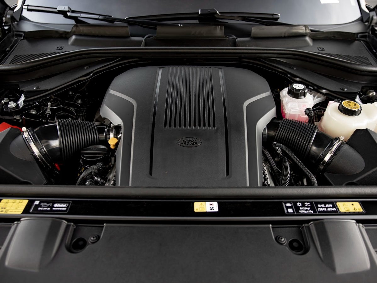 2025 Land Rover Range Rover SE LWB