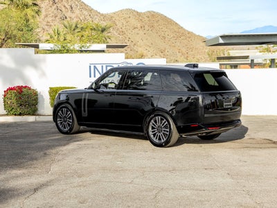 2025 Land Rover Range Rover SE LWB