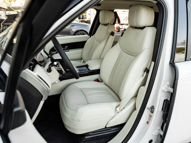 2026 Land Rover Range Rover SE LWB