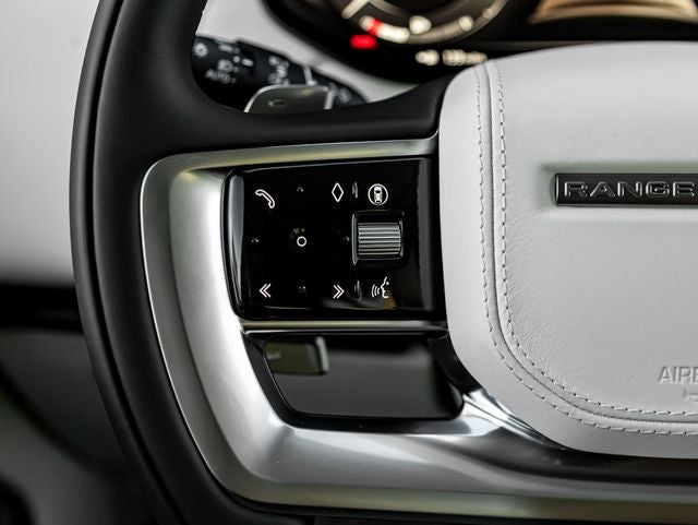 2026 Land Rover Range Rover SE LWB