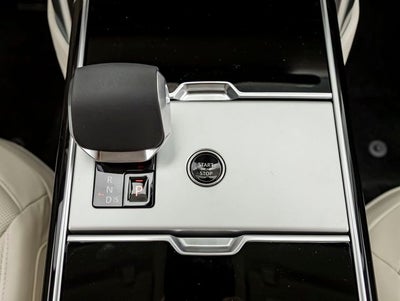 2026 Land Rover Range Rover SE LWB