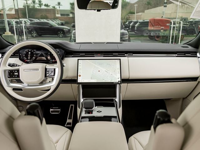 2026 Land Rover Range Rover SE LWB
