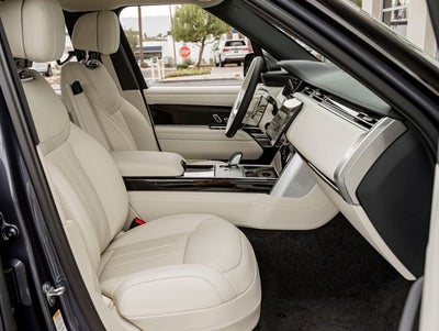 2026 Land Rover Range Rover SE LWB