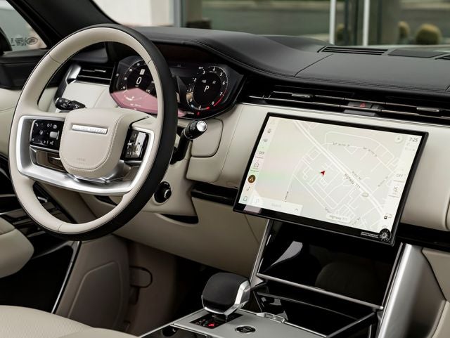 2026 Land Rover Range Rover SE LWB